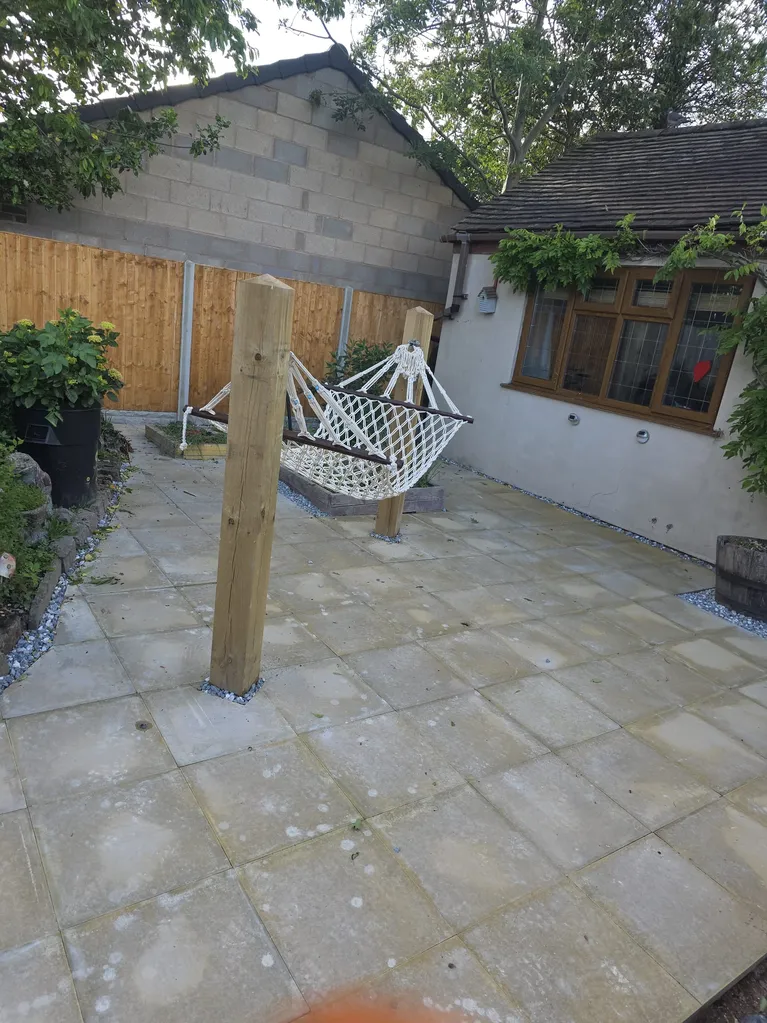Slab Patio with Hammock - Great Wryley